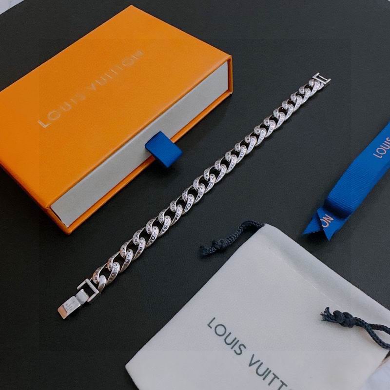 LV Bracelet 11yxx16
